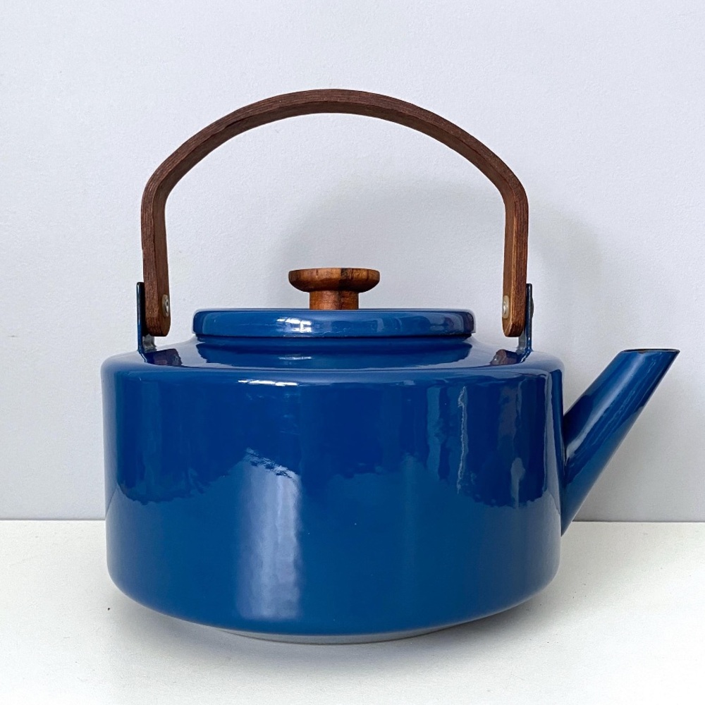 1960’s MCM COPCO Spain Blue teapot enamel teak